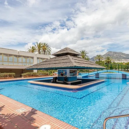 公寓 Benalbeach Excellent With Good Views