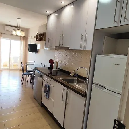 Апартаменти Benalbeach Excellent With Good Views Бенальмадена